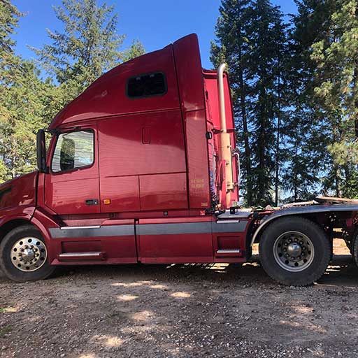 2006-Volvo-2NL-sideview