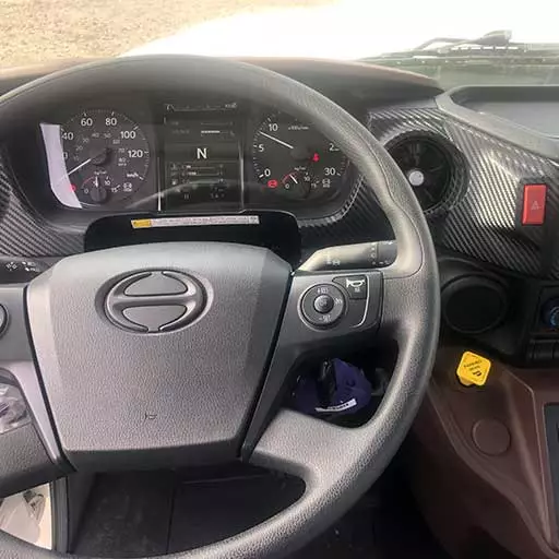 Gemm Diesel New 2025 HINO XL8_drivers interior