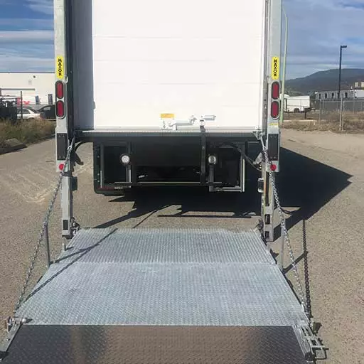 rear view of L7 with lift gate